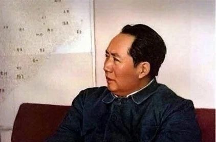 毛泽东著名的新年献词《将革命进行到底》，不仅是针对国民党蒋介石，还担心革命阵营内部出现分裂
