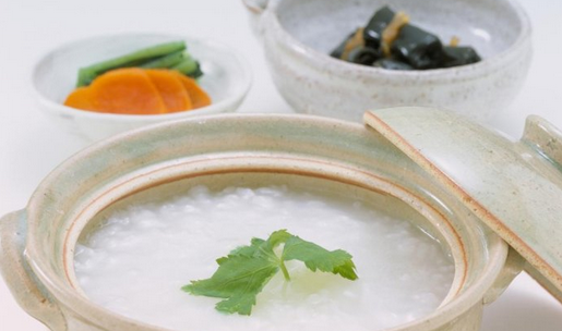 大米粥煮多长时间 水和米的比例是多少