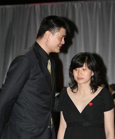 人物传记之24：中国篮协主席姚明娇妻叶莉，了解一下