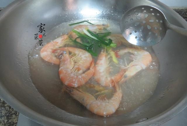 真正的海虾，不要油焖不要爆炒浪费食材，这样做简单又营养