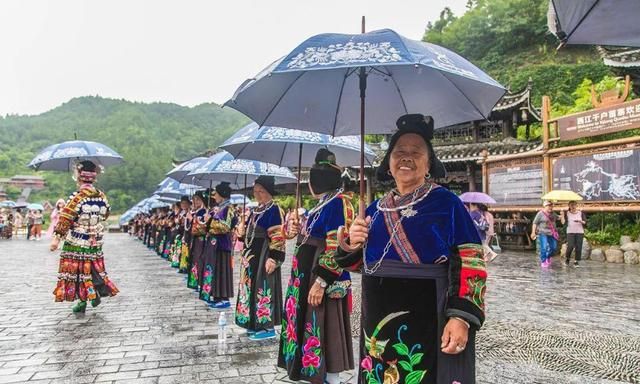 神秘的苗族习俗，十二道拦门酒、吃新节、祭鼓神每一项都令人惊奇