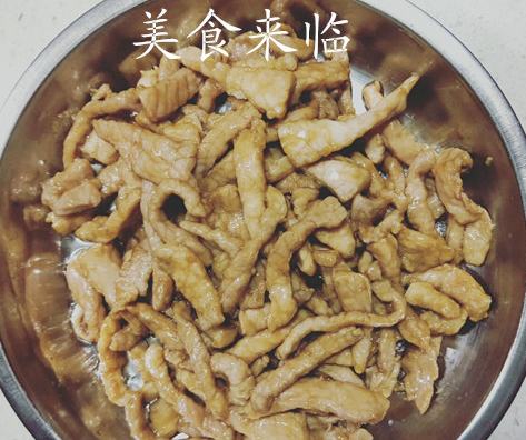 为什么炒肉时候会粘锅？掌握这几个技巧轻松解决问题，鲜香又滑嫩