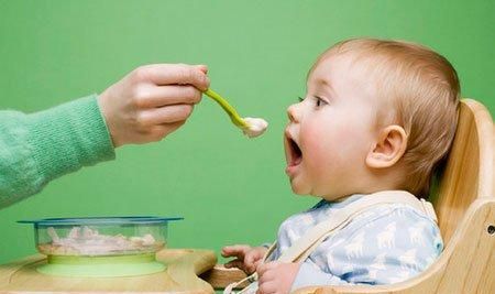 小米性温，大米性寒？宝宝辅食喂养该从何加起？
