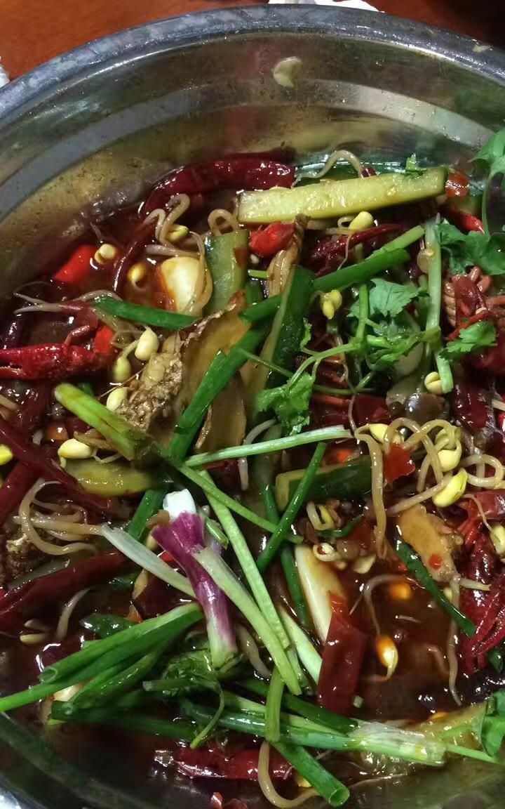 龙虾和豆芽可以煮一起吗，龙虾里可以放豆芽作配菜吗图3