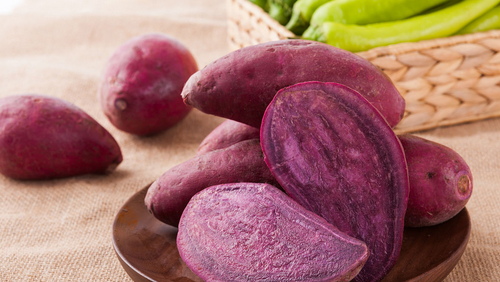 煮紫薯的水为什么是绿色的,紫薯煮成绿色还能吃吗