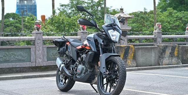 KTM 250 ADV 台媒评测：麻雀虽小五脏俱全！