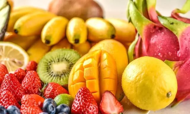 爱吃水果的注意了！这两种水果不要一起吃，影响健康又费钱