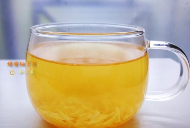 自己做纯天然的蜂蜜柚子茶，无添加无防腐剂，一次成功注意这3点