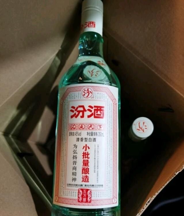 春节白酒购买指南，22款好酒入手价指导，中高低端一应俱全