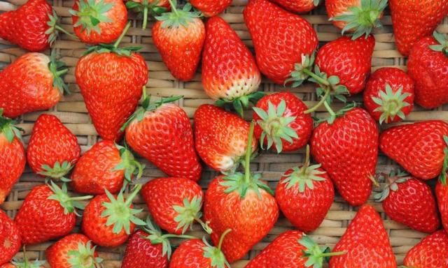 【提醒】草莓竟然能减肥！19个水果的真相让你惊掉下巴
