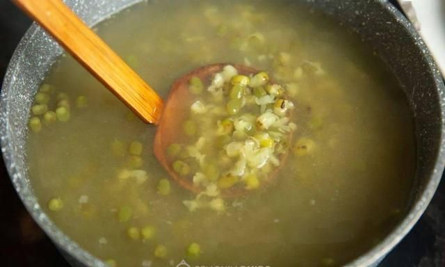 不就一碗绿豆汤，还能熬出花来吗？