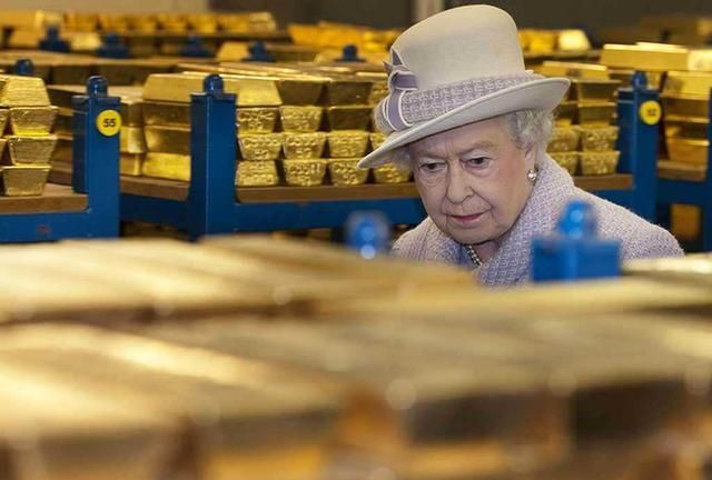 地球有4亿亿吨黄金，人均超550万吨，为什么挖金矿这么难？