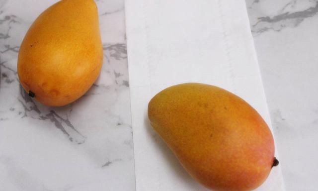 原来保存芒果这么简单，教您一招，放久也不软烂，不怕多买了