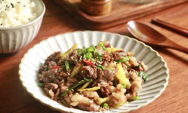 ️️一盘能下三碗饭「泡椒炒牛肉」