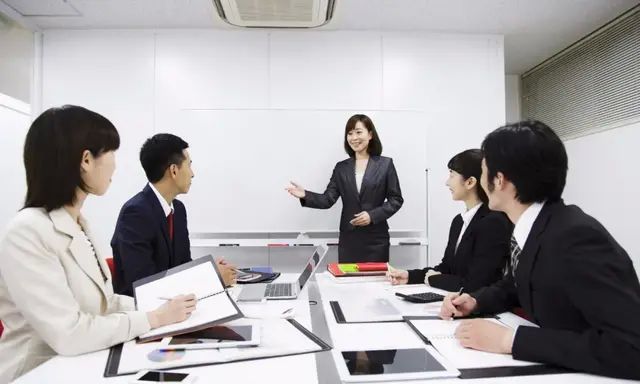 日语词汇大发现┃妖精さん（职场精灵）