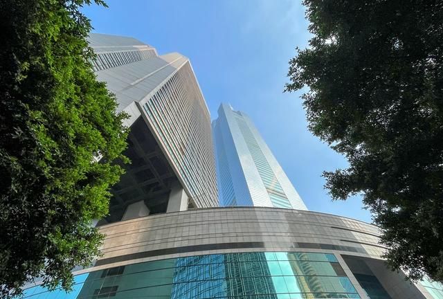 广州老牌CBD，位于城市中轴线上，高楼林立，气质不输珠江新城