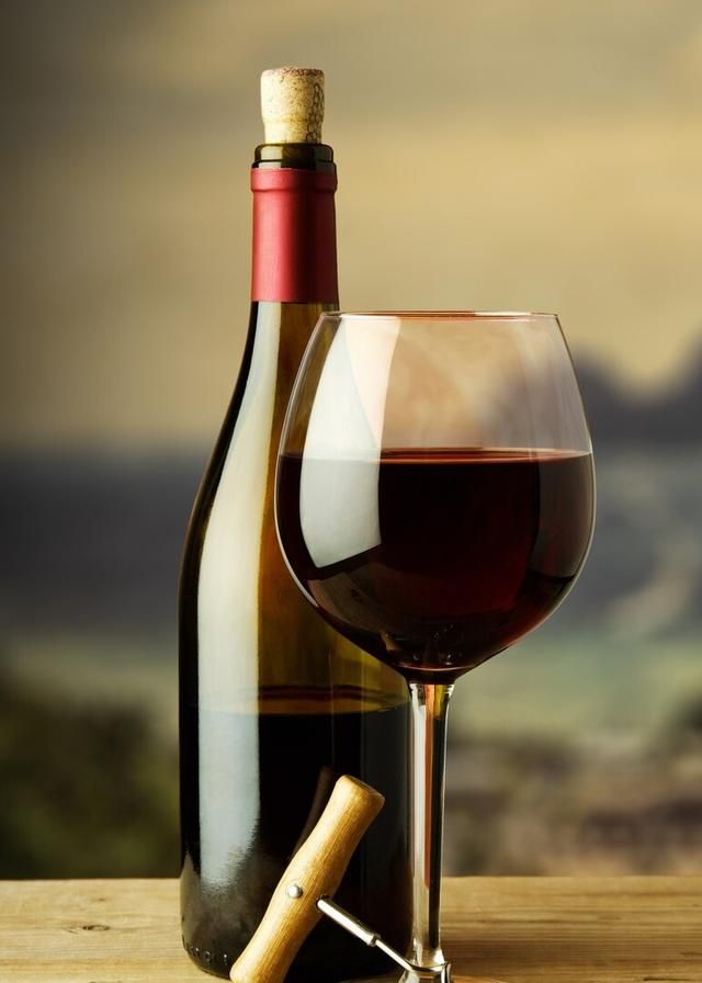 开瓶后喝不完的葡萄酒该如何保存？