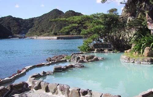 日本泡温泉的五个规定，其中有一条让人无法接受