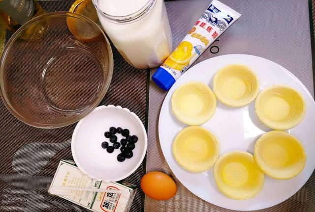 超级简单的【蛋挞液】制作方法，无淡奶油版，软软嫩嫩的又好吃