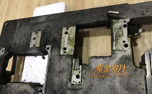 一台来自十九世纪的八音盒维修清洁保养过程，不看你不知道是这样