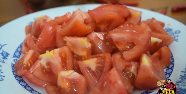 这才是番茄炒蛋正宗做法，营养美味又下饭，味道一点也不比饭店差