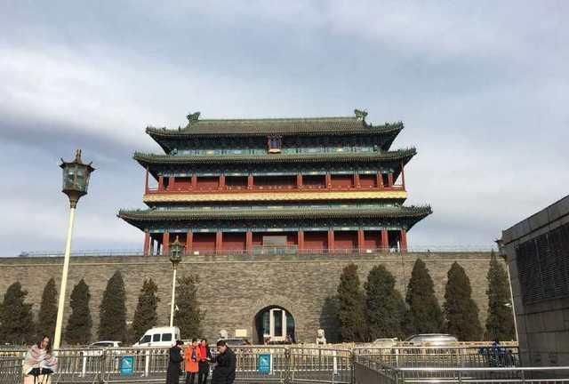 北京前门为何有两座城楼，它们在历史上是什么关系？