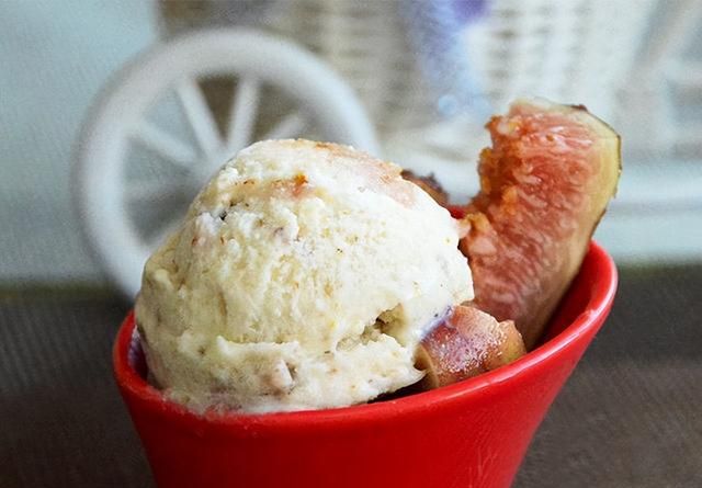 做法简单的冰激凌18种做法，口感顺滑细腻，夏季凉丝丝的美味