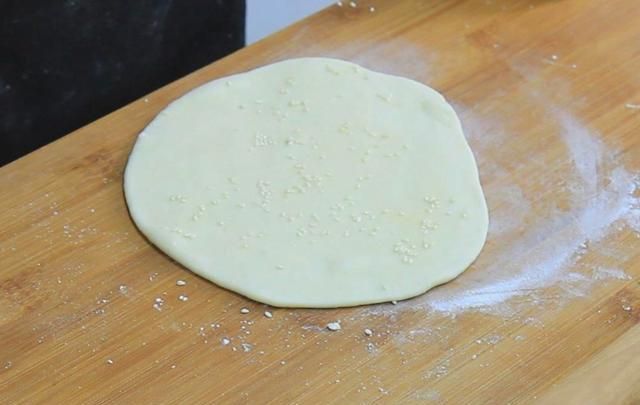 这才是油酥饼简单起酥的技巧，柔软筋道，学会在家轻松做