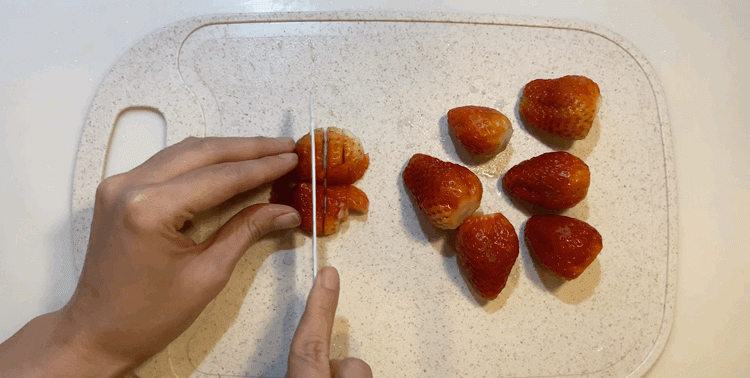 3款海盐芝士奶盖饮料的做法，杯杯好喝，嘴角都是浓香芝士的幸福