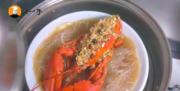 150一只的波士顿龙虾，老刘教你这样吃，鲜香味美，吃着过瘾！