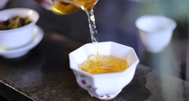 如何冲泡普洱生茶才能减少苦涩味？