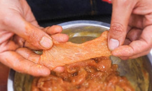 这才是木须肉的正确做法，技巧简单明了，口感咸鲜、肉片嫩滑