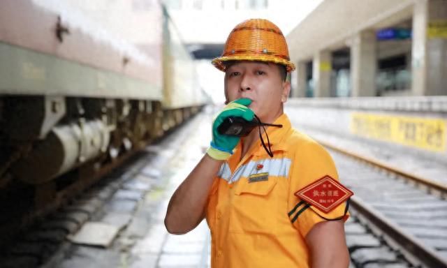 雨天候车，给你三个锦囊！