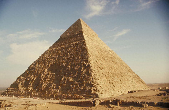 金字塔在哪，有多少座，如何建造的