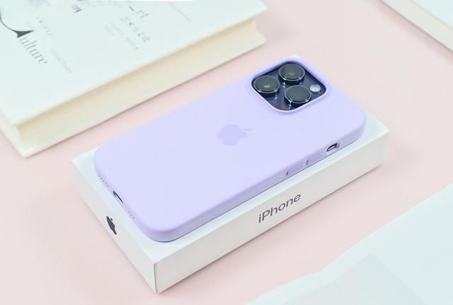 原装的才是最好的？不同价位iPhone手机壳横评