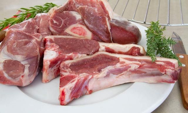买羊肉时，优先挑这4个部位的肉，都是羊肉的“精华”，建议了解