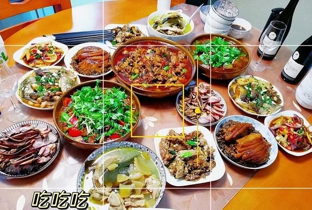 美食群13家年夜饭，太有特色，太霸气，桌子都摆不下了