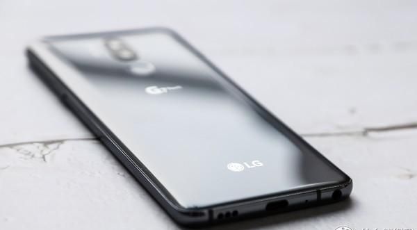 千元洋垃圾，到底值不值？18级的偏科生LG G7Thinq开箱