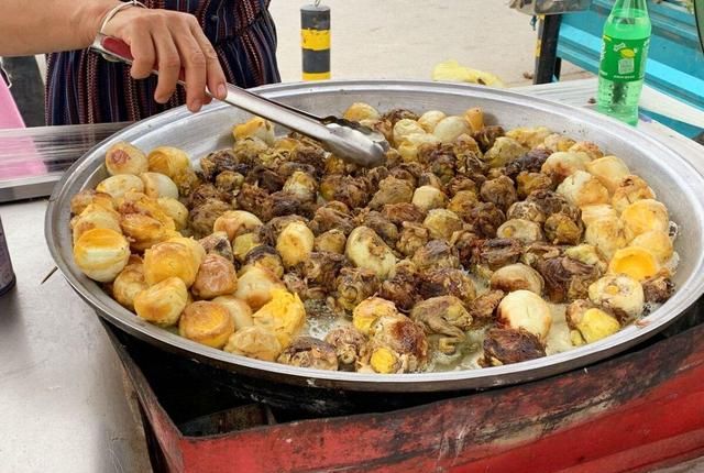 外国人“下不去嘴”的8种美食，臭豆腐，蚕蛹只能算是初级考验