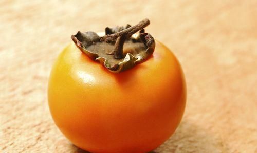柿子可以快速“催熟”，教你几招有效方法，秋天吃柿子不耽误